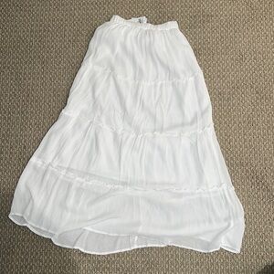 white maxi skirt